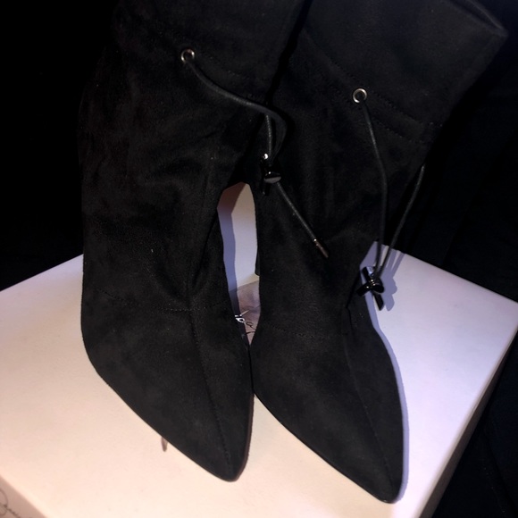 Black Jessica Simpson booties - Picture 10 of 13